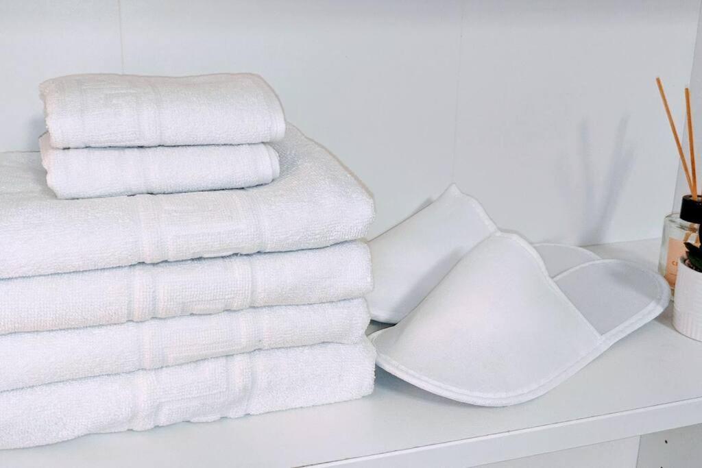 Cosy One Bedroom Flat With Free Parking & Wifi Клуж-Напока Экстерьер фото